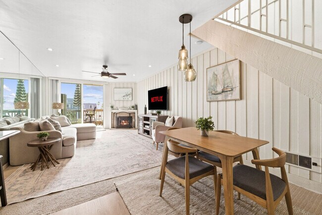 Foto del edificio - 999 N Pacific St