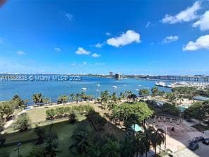 Foto del edificio - 1800 N Bayshore Dr