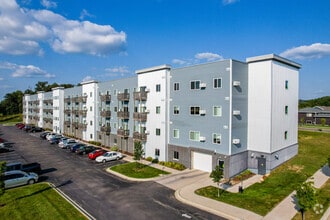 Building Photo - Nue 52