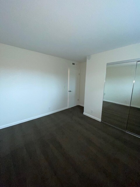 Primary Photo - 3116 Lake Dr