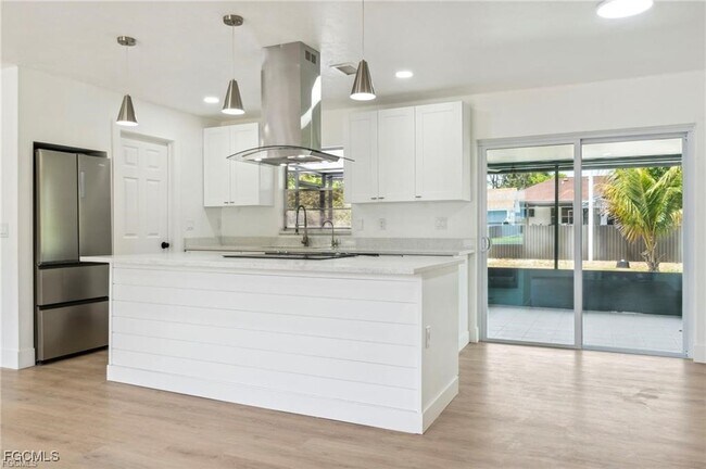 Foto del edificio - 4700 3rd St W