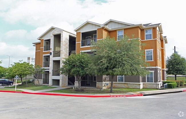 Building Photo - Eryngo Hills