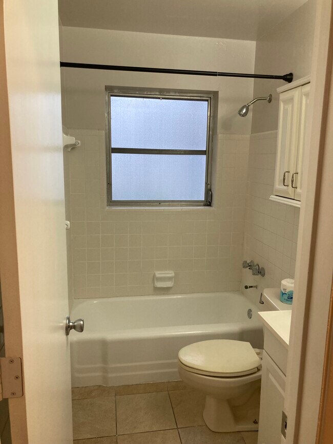 Bathroom - 1811 NE 56th St