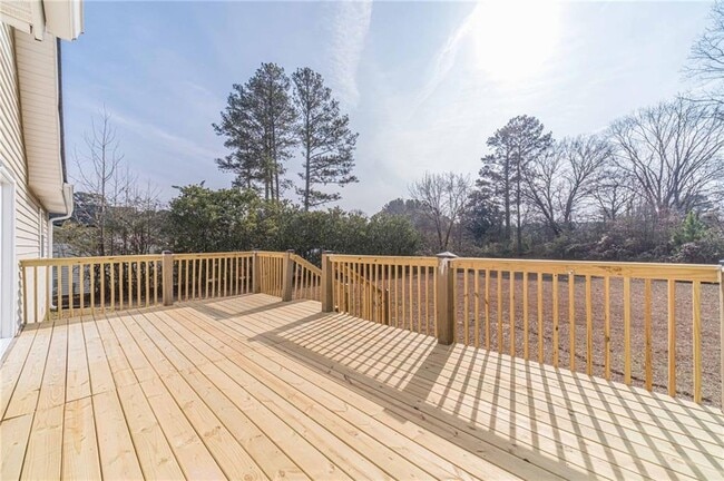 Foto del edificio - 3101 Brooks Dr