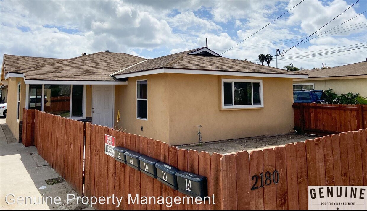 Foto principal - 2180 Placentia Ave