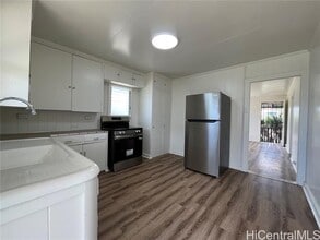 Building Photo - 91-325-325 Ewa Beach Rd