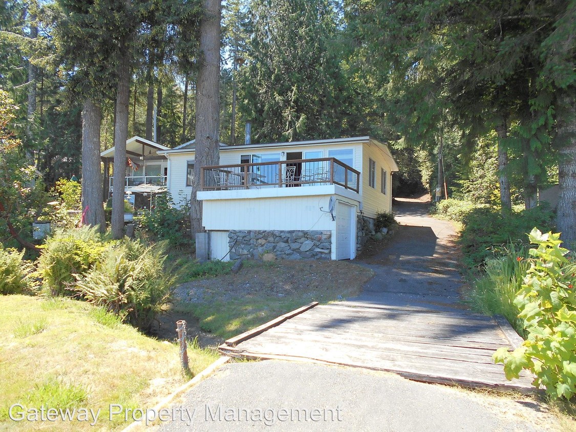 Primary Photo - 33080 N US Highway 101