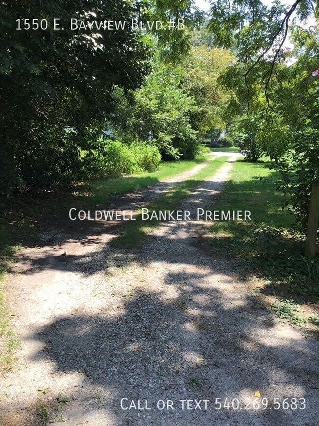 Building Photo - 1550 E Bayview Blvd