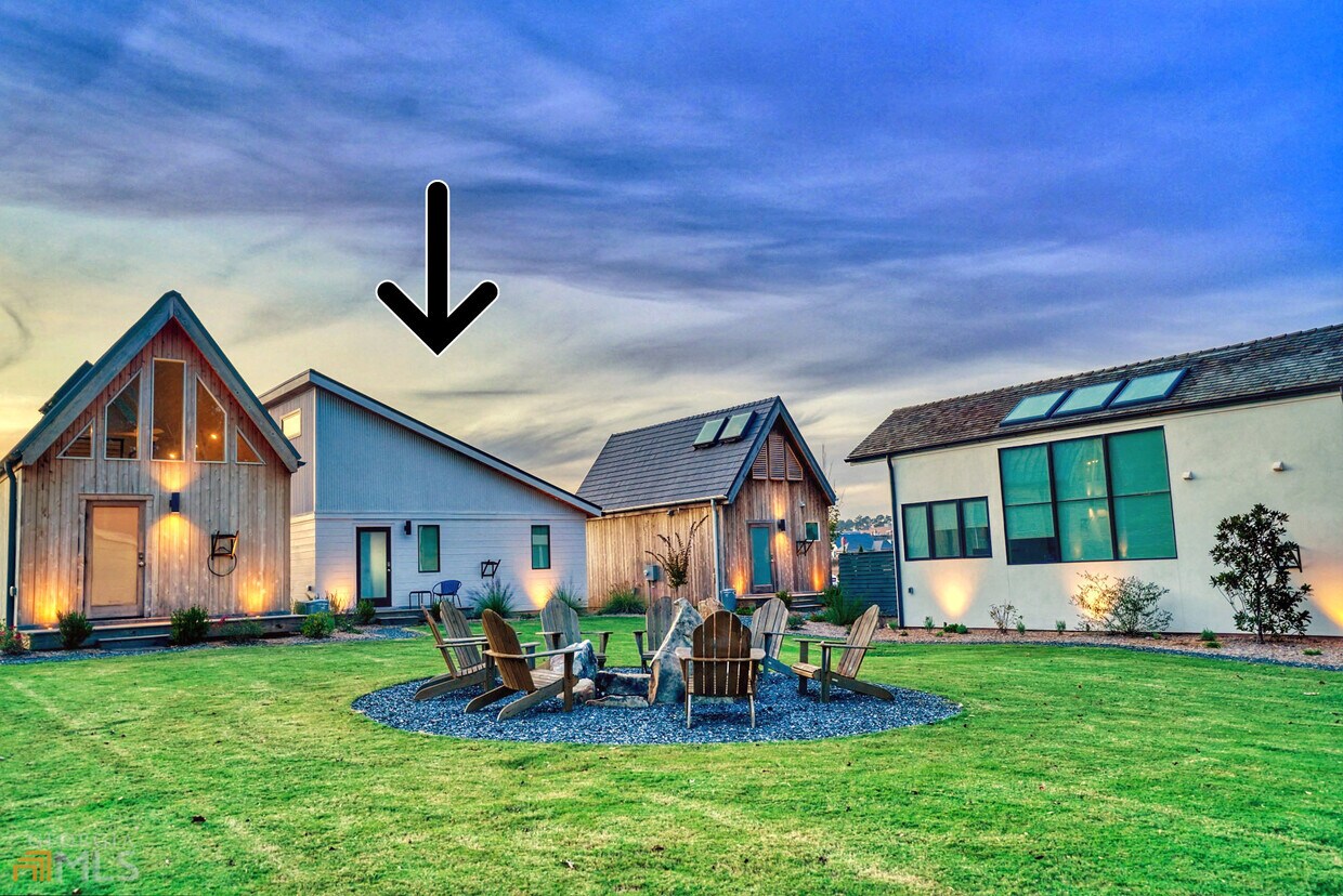 Primary Photo - 110 Basil Way SW