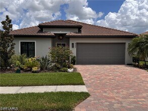 Building Photo - 6205 Harmony Dr