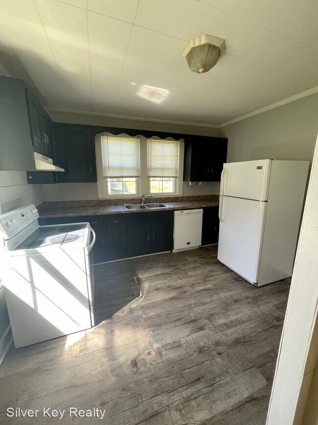 Building Photo - 2 br, 1 bath House - 401 Sockhill Avenue