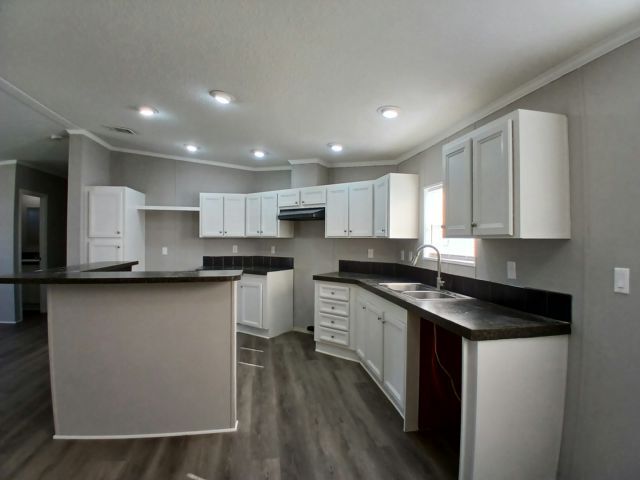 Building Photo - 2138 Sorority Ct