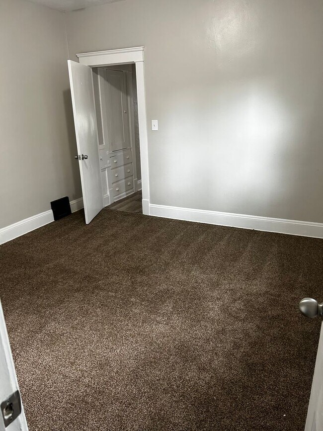 Foto del edificio - Cleveland East Side Single Home