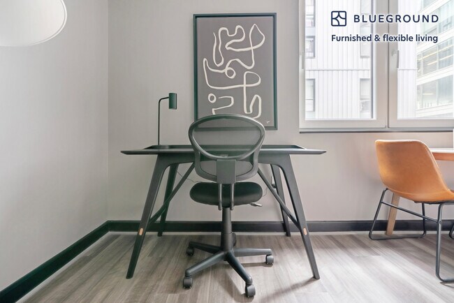 Foto del edificio - 1313 L St NW