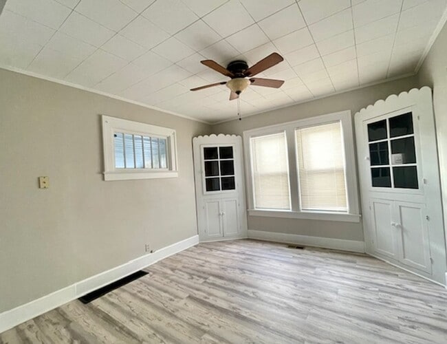 Building Photo - IDEAL 3 Bedroom Home!