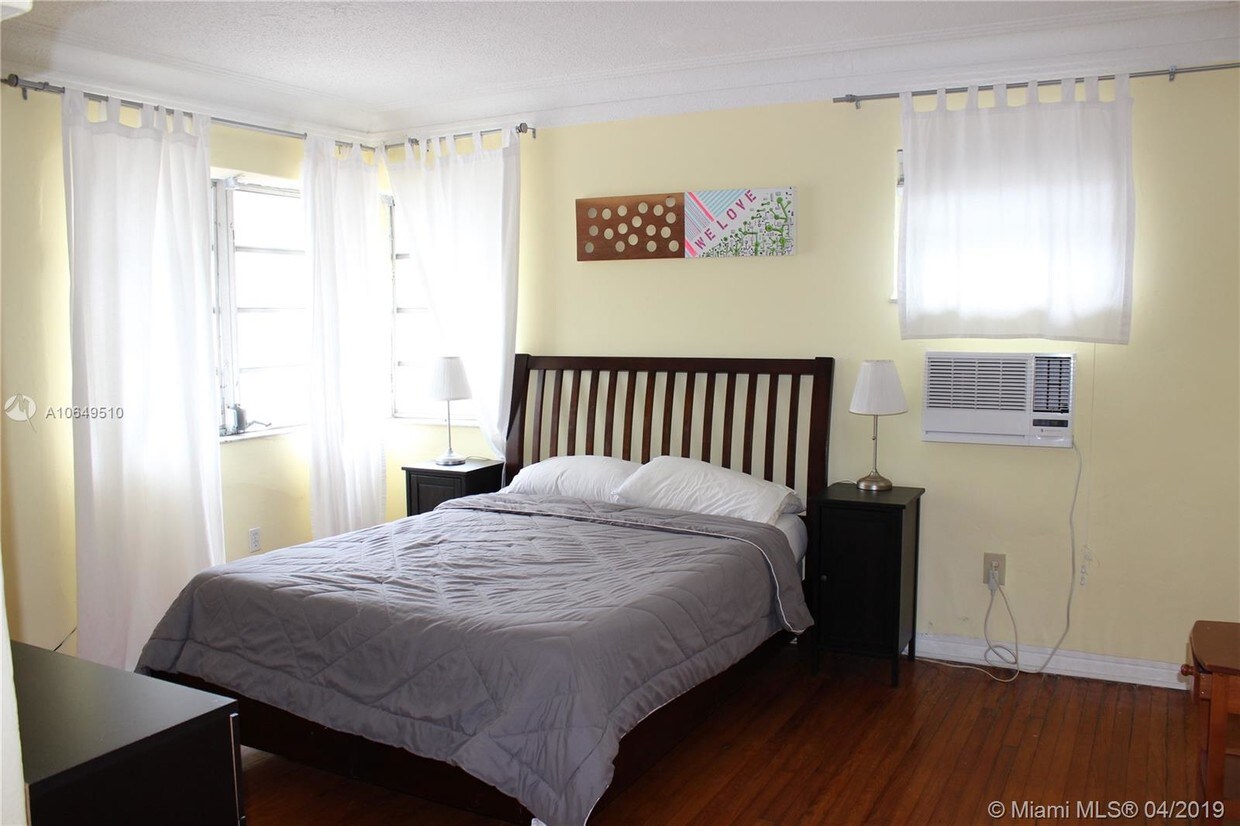 Foto principal - 850 Jefferson Ave