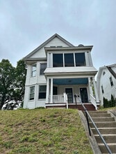 Building Photo - 22 Westwood Rd