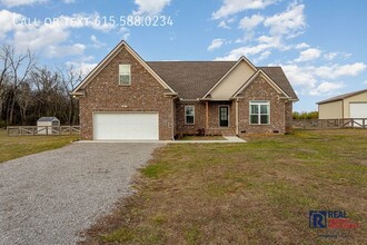 Building Photo - 1318 Summer Station Dr