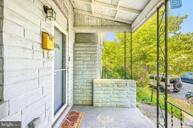 Foto del edificio - 3506 Hickory Ave