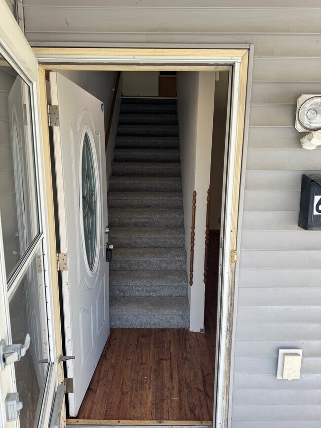 Foto del edificio - 614 Randolph St