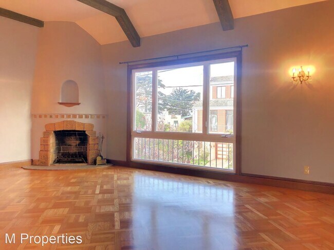 Building Photo - 2 br, 1.5 bath House - 730 30th Avenue