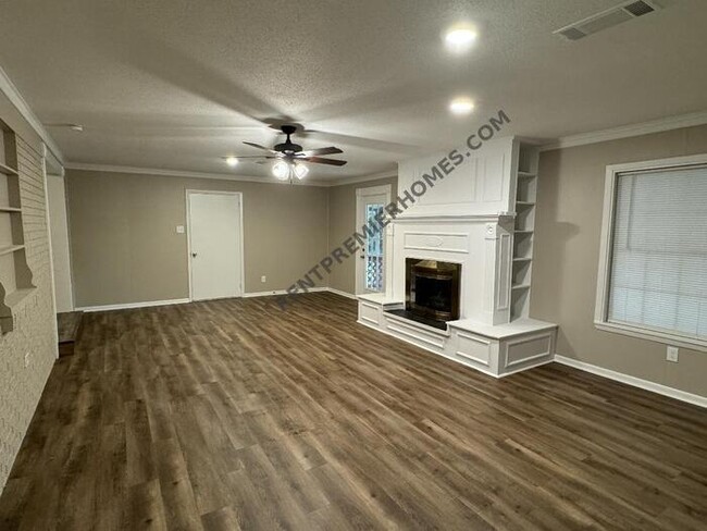Foto del edificio - 5507 Division St
