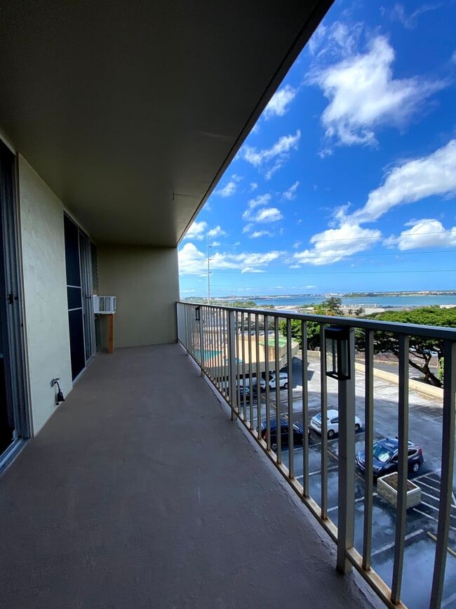 Building Photo - LELE PONO - Desirable high-rise in Pearlridge area. 2 bedrooms, 2 bath, 1 assigned parking stall,...