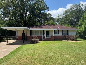 Building Photo - 3604 Pelzer Ave