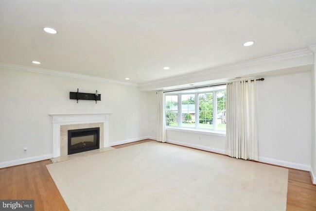 Foto del edificio - 6509 Divine St
