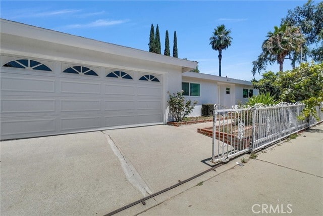 Building Photo - 18515 Los Machos Dr