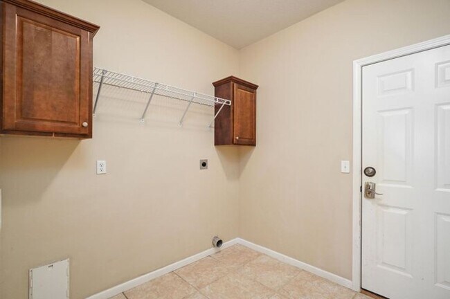 Foto del edificio - 1403 W Maplewood St