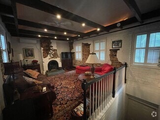 Building Photo - 53 Hasell St
