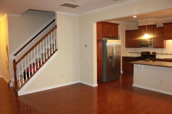 Foto del edificio - Room in Townhome on Skyros Loop