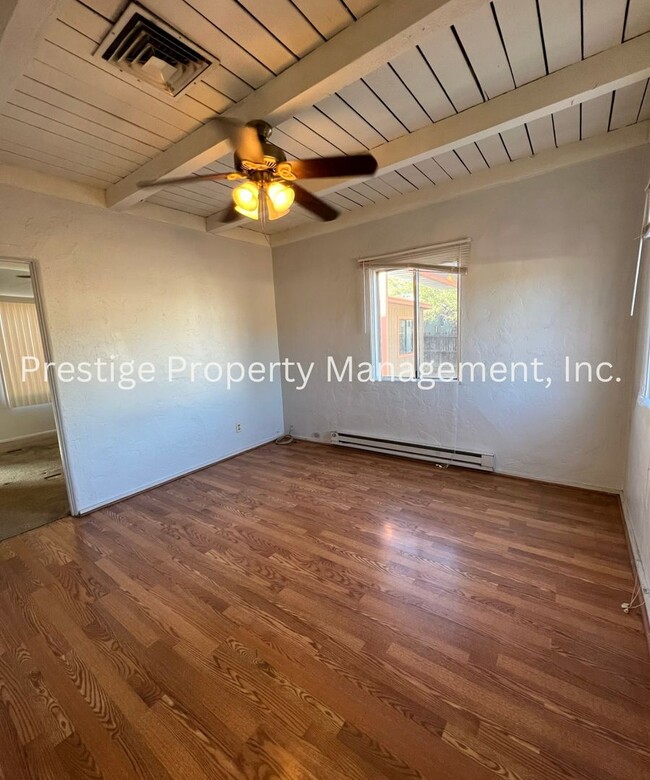 Building Photo - 2188