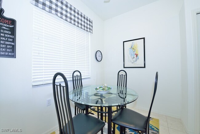 Foto del edificio - 3830 Sawgrass Way