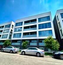 Building Photo - 2353 N Seeley Ave