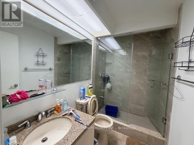 Photo du bâtiment - 537 Steeles Ave W