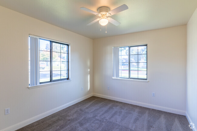 4HAB, 2,5BA - 1.550 ft² - Stuart Mesa - Military Housing