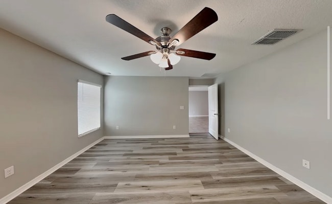 Foto del edificio - 10121 Berryessa Ave