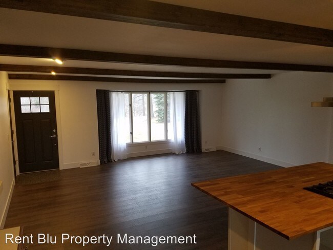 Foto del edificio - 8210 68th St SE