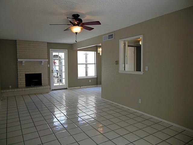 Foto del edificio - Sweet 2 Bedroom Townhouse!