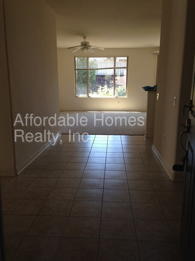 Building Photo - 2619 Eagles Peak Ln