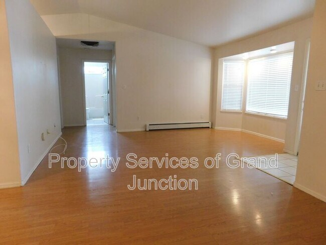 Foto del edificio - 2963 Bookcliff Ave