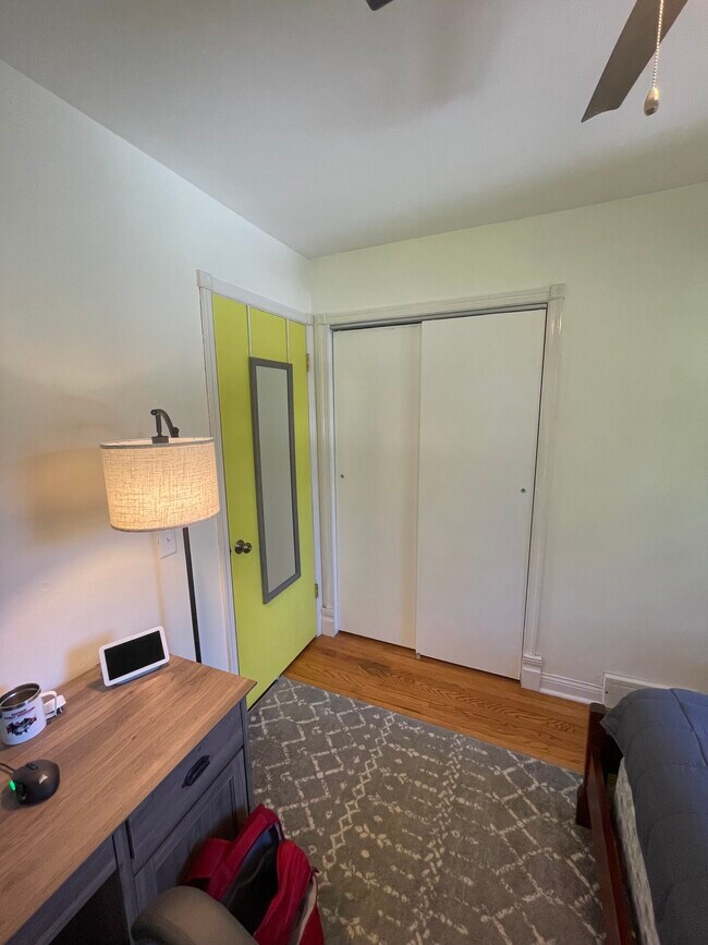 Foto del edificio - 634 Spruce St