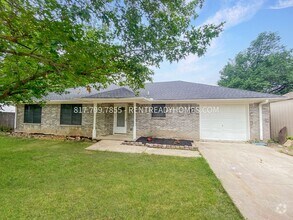 Building Photo - 203 W Shady Oaks Cir