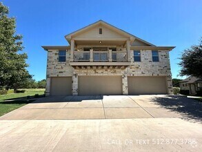 Building Photo - 9201 Brodie Ln