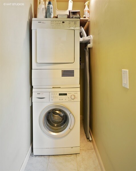 Primary Photo - 440 N McClurg Ct