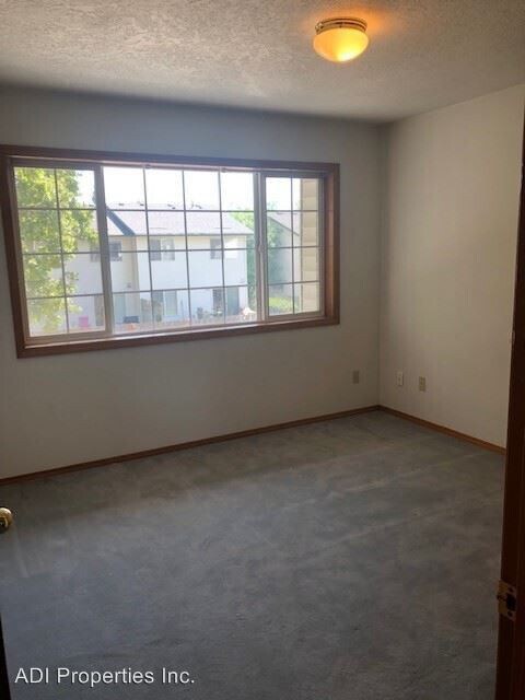 Foto del edificio - 4225 SE Oak St