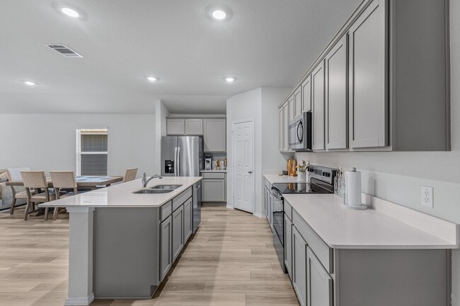 Building Photo - 4011 Baerlon Cv