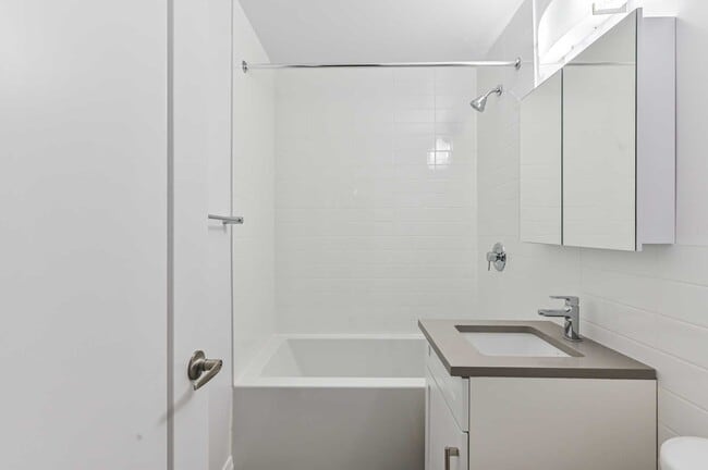 Building Photo - Heath Estates C